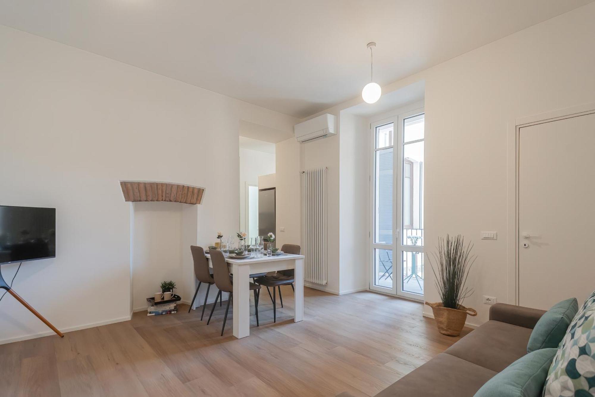 Manaraquattro - Apartament In Como Near The Center With Free Parking - Lake Como Dış mekan fotoğraf