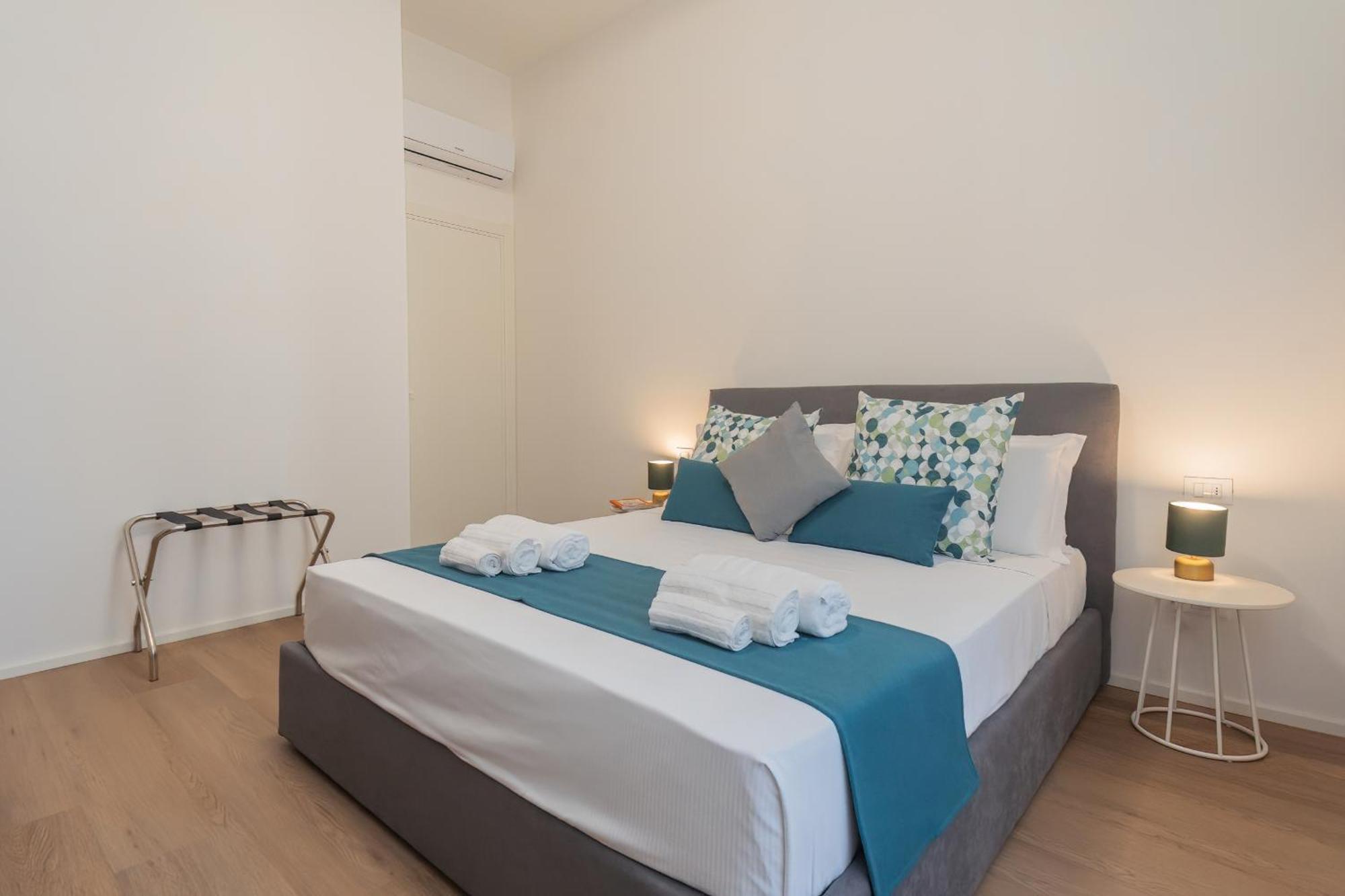 Manaraquattro - Apartament In Como Near The Center With Free Parking - Lake Como Dış mekan fotoğraf